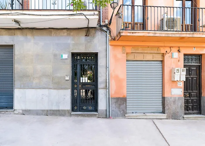 Wekey Homes Granada, Elvira Suites Centro